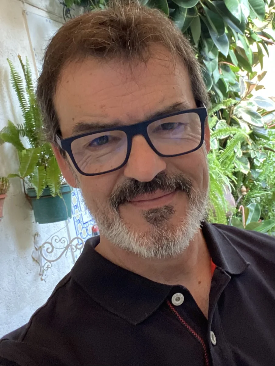 Retrato de Carlos Roura